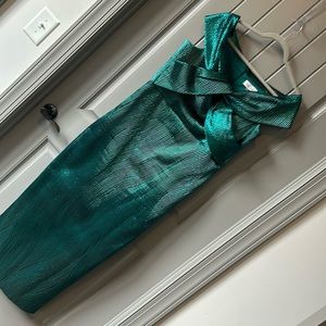 Rickie Freeman Teri Jon Green Metallic Off the Shoulder Gown Size 14